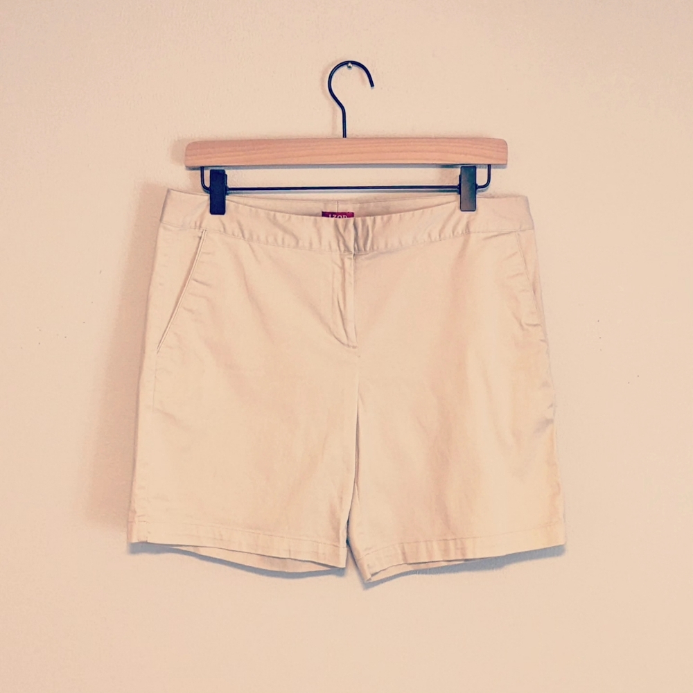 IZOD Khaki Golf Shorts Women's Size 8